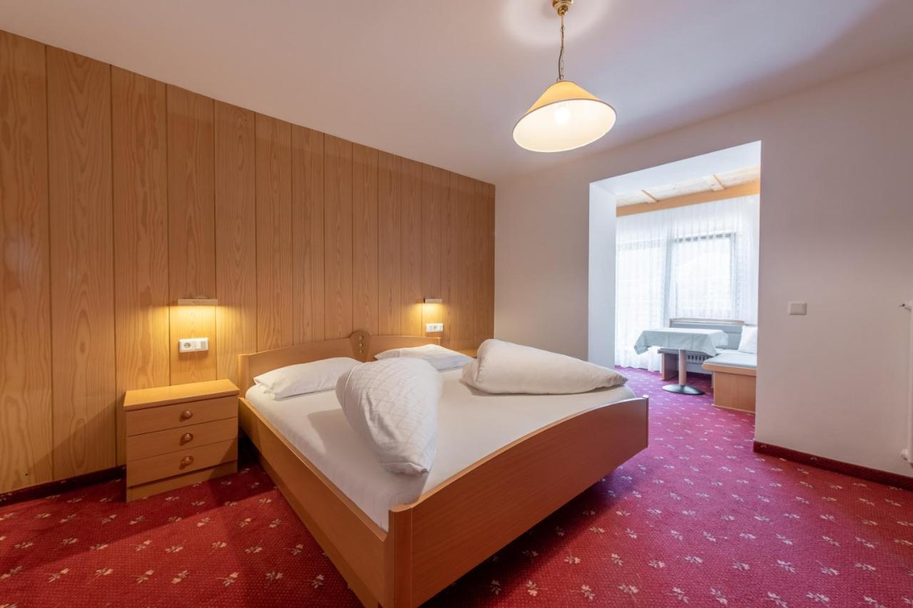 Hotel Stilfserhof ภายนอก รูปภาพ