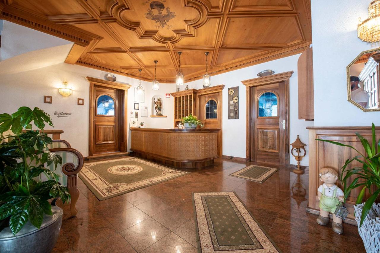 Hotel Stilfserhof ภายนอก รูปภาพ