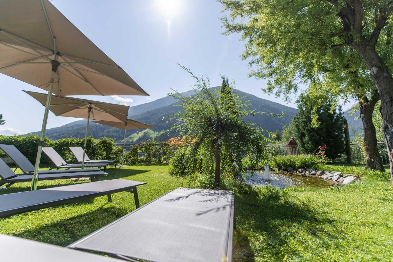 Hotel Stilfserhof ภายนอก รูปภาพ