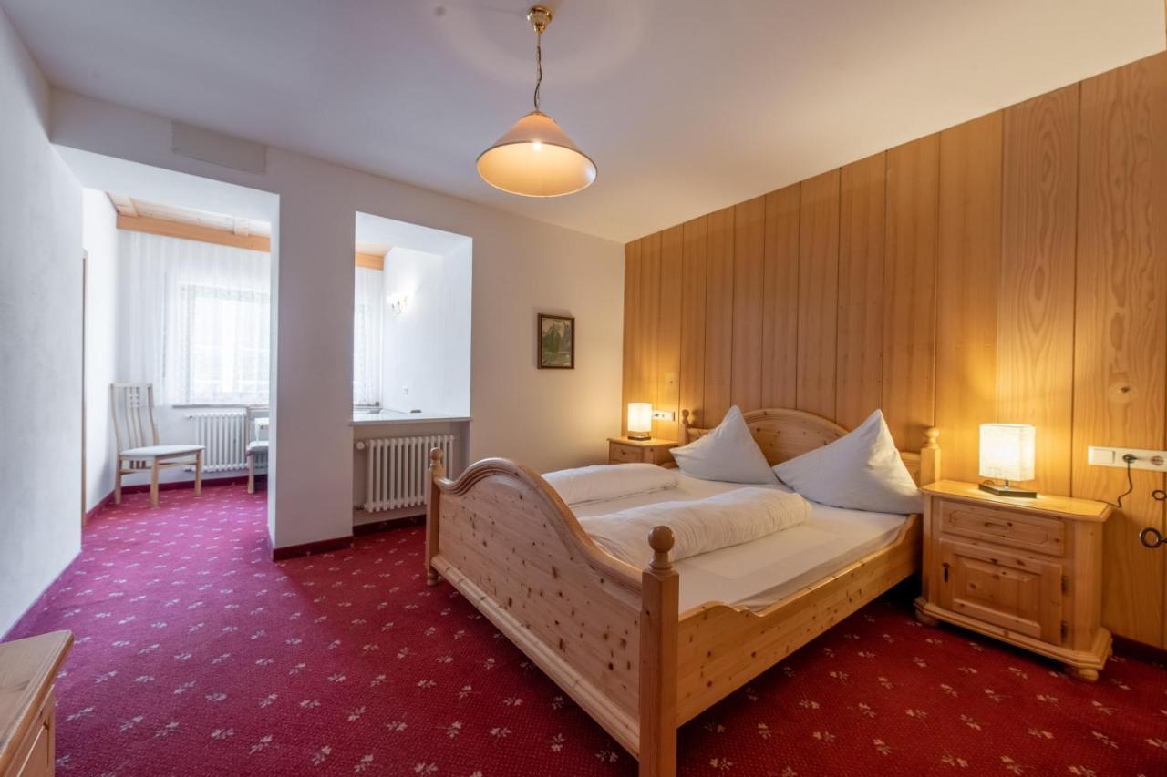Hotel Stilfserhof ภายนอก รูปภาพ